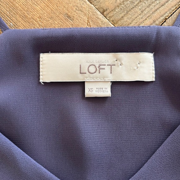 Ann Taylor LOFT Womens XS Purple Plum Strappy V-Neck Cami Tank Top Lining - Picture 2 of 9